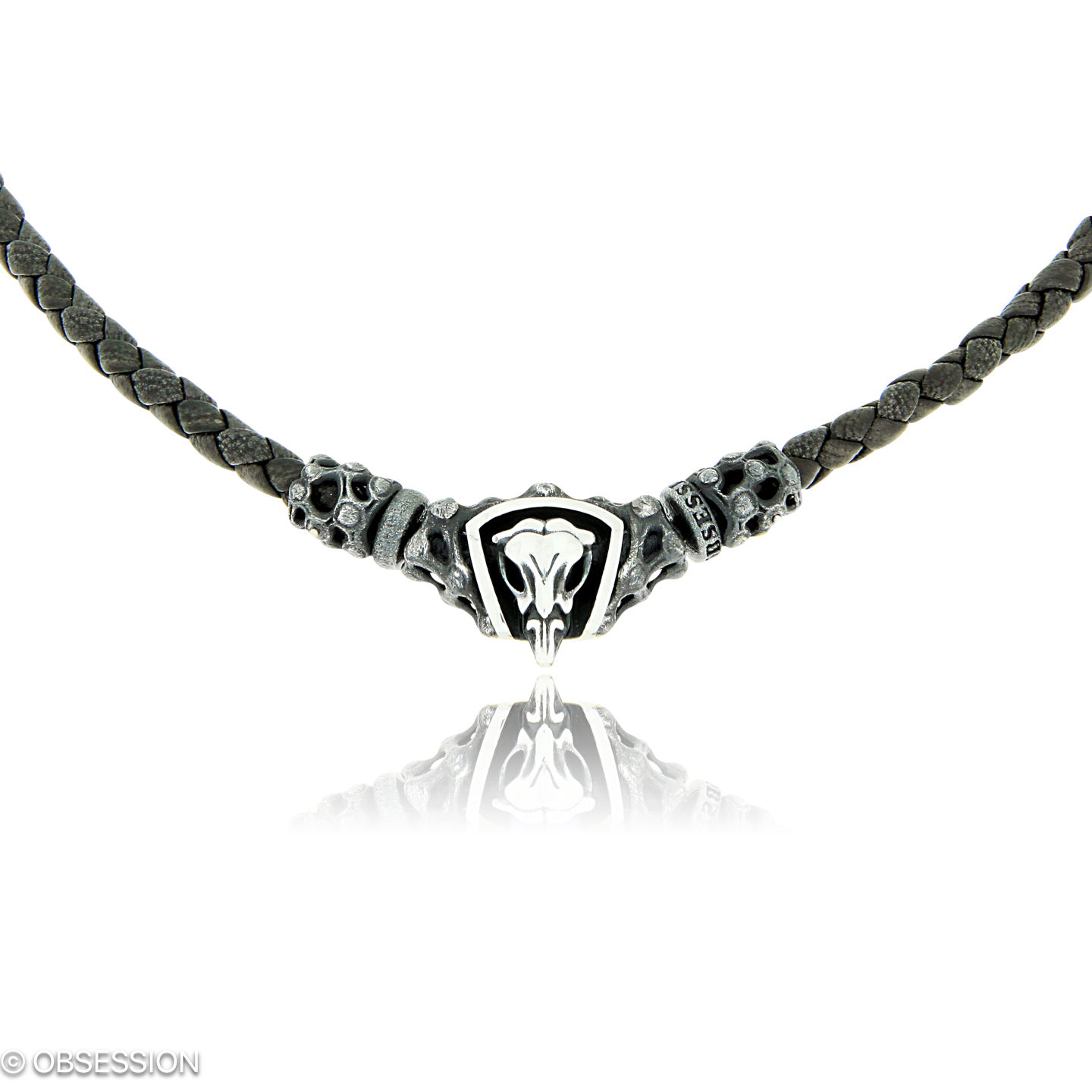Mikrokosmos Ledercollier mit Schädel-Motiv in Silber, mit einer Länge von mm.