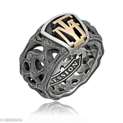 Monogrammring Mikrokosmos in Rotgold und Silber, in der Ausführung ohne Edelsteine, ohne Brillanten
