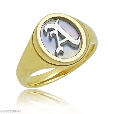 Monogramm Monogrammring in Gelbgold und Weissgold, mit einer Ringbreite von 12.7mm und einer Ringgr…