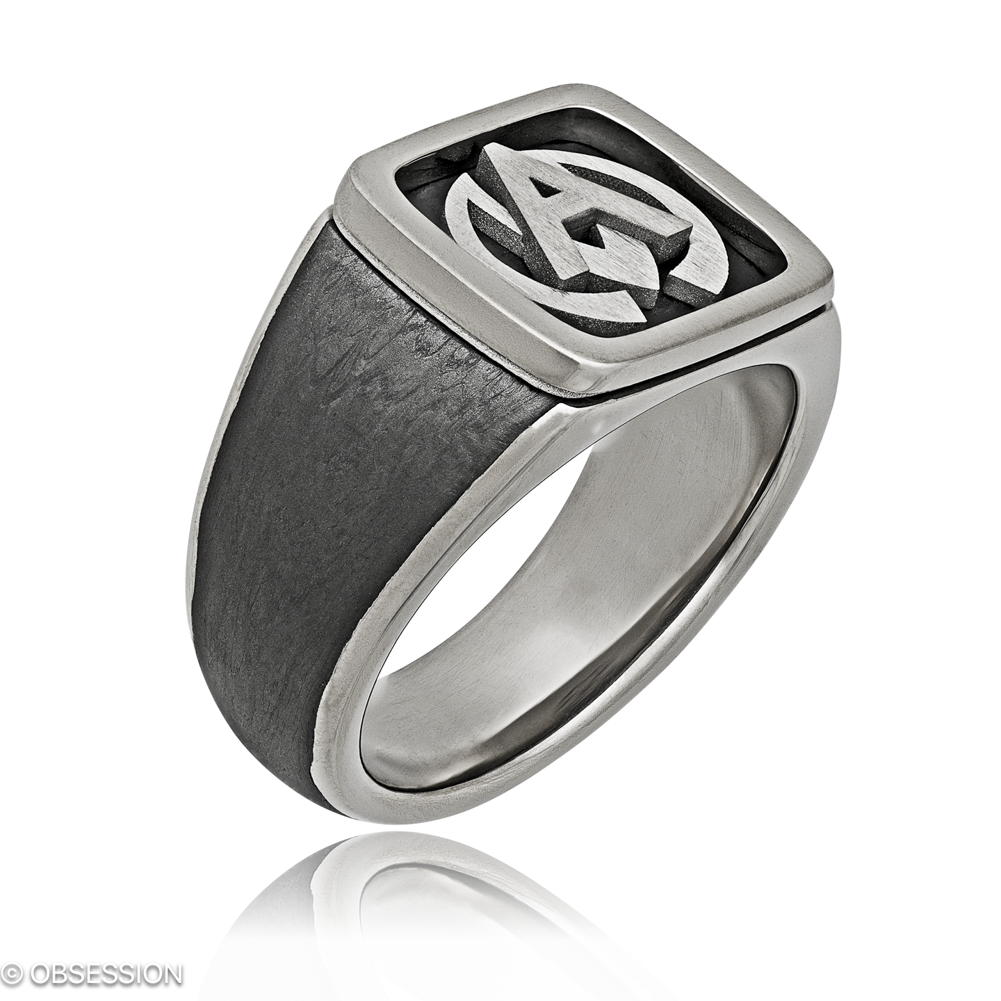Monogramm Monogrammring in Weissgold, mit einer Ringbreite von 13.8mm und einer Ringgrösse von 62