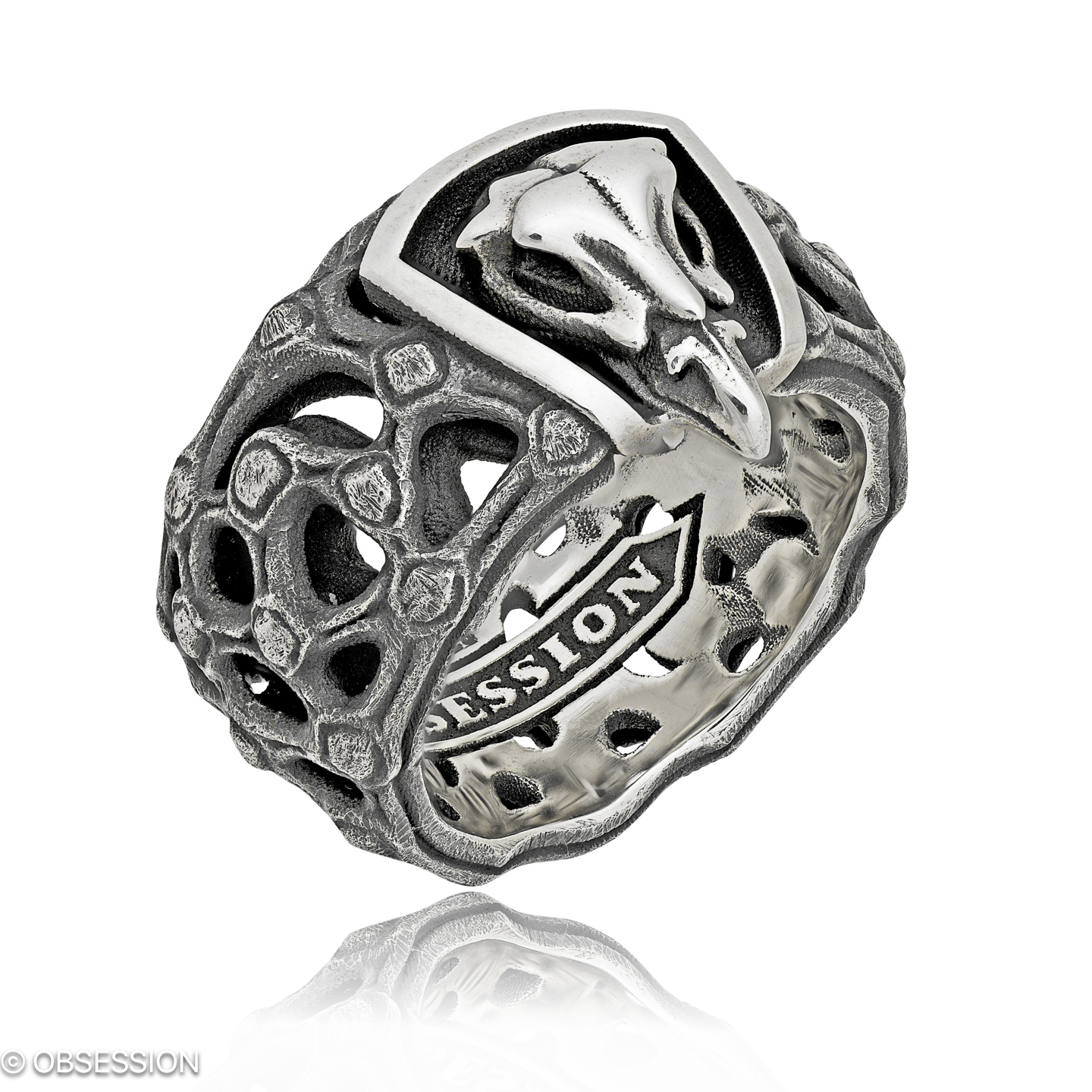 Mikrokosmos Schmuckring mit Schädel-Motiv in Silber, mit einer Ringbreite von 15mm und einer Ringgr…