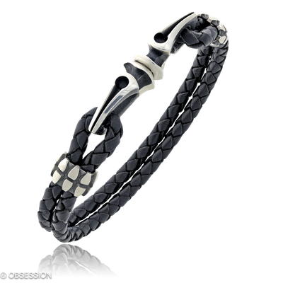 Gremlin Lederarmband in Silber, mit einer Breite von 4mm, geeignet für einen Armumfang von 185mm.