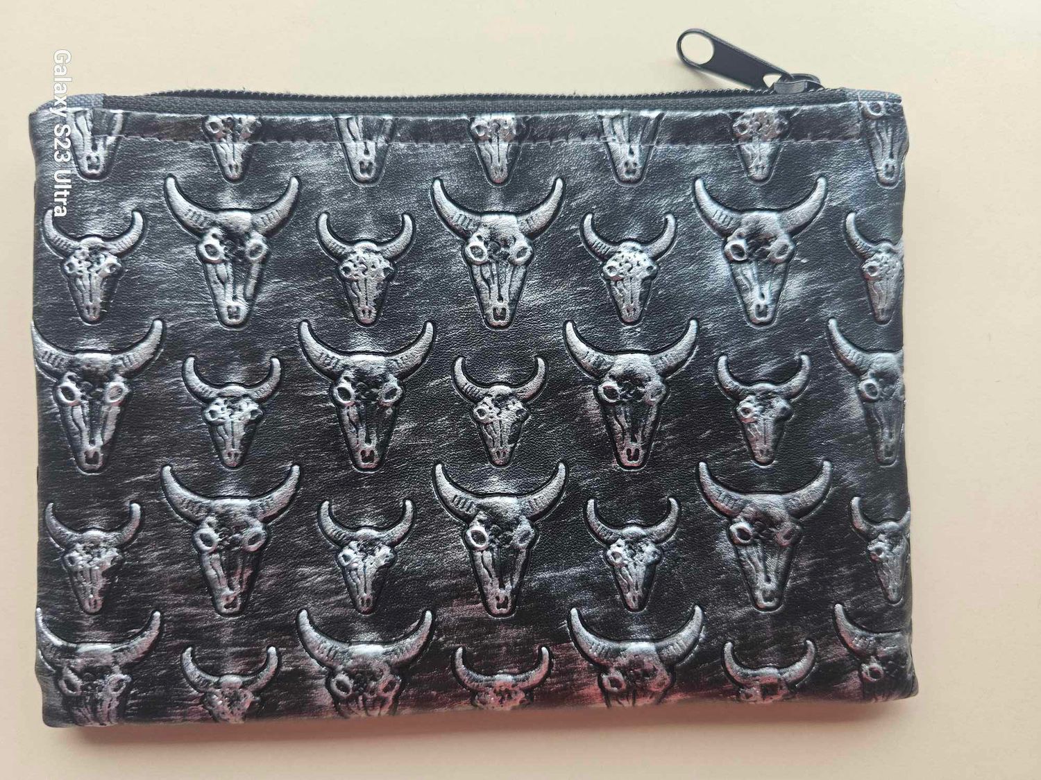 Vintage Cow Head Travel Pouch RFID - Silver/Black