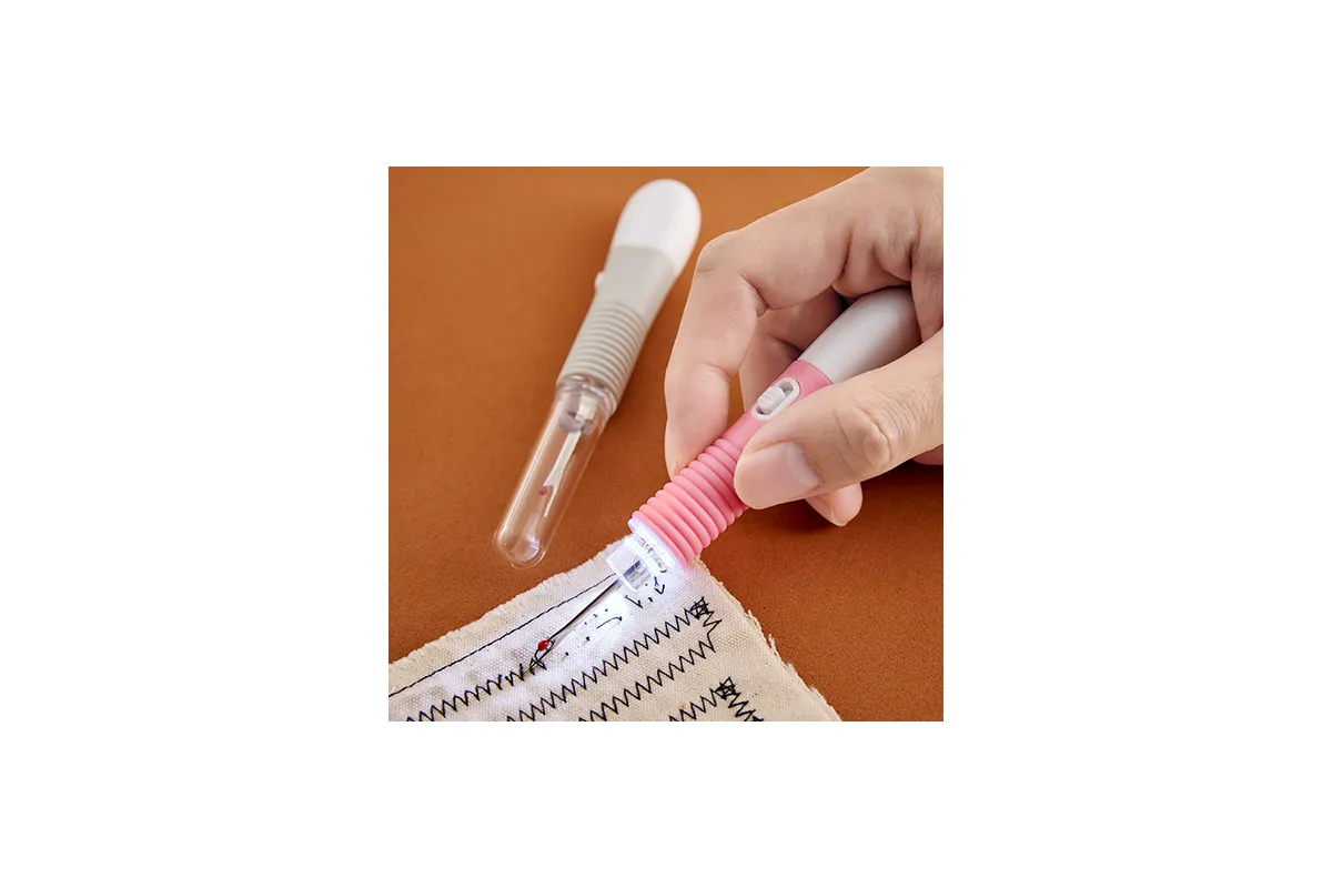LED Seam Ripper