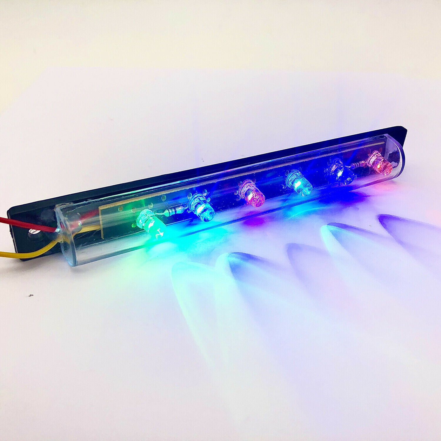 LED 6 ดวง แป้นดำ แฟรช 5mm 24V DC 7สี