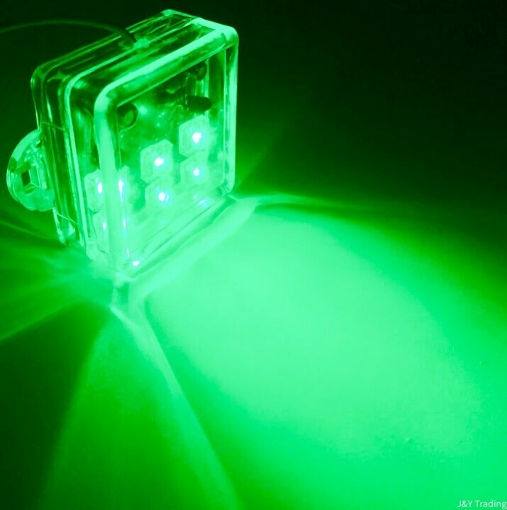LED  Square​ Flashing light 12V Green