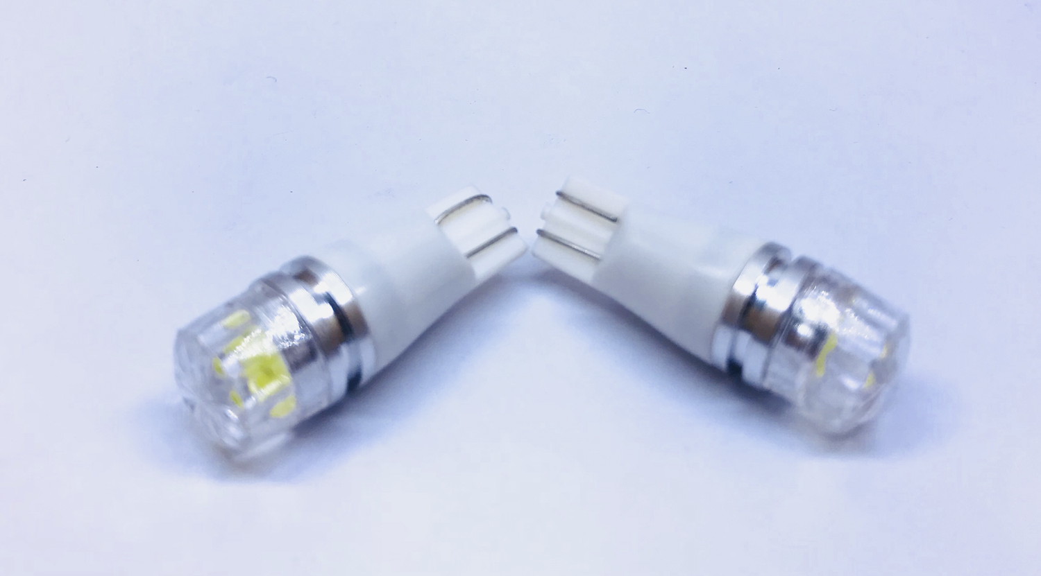 CAR LED FLASH T10  3W Diamond Head ICE-BLUE COLOR 12V DC