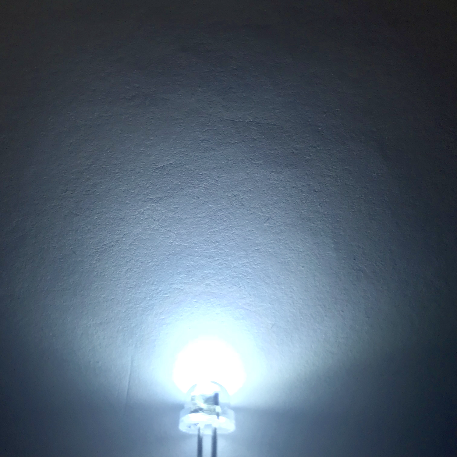 LED 4.8mm 2P S/P White Color Grade B