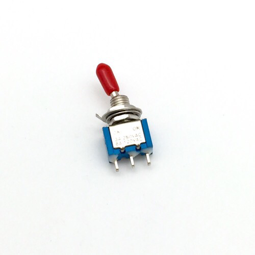 TOGGLE SWITCH 3P 2T