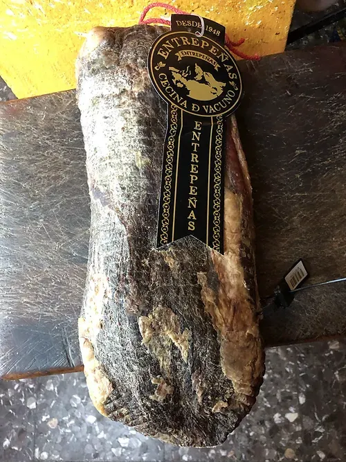 Cecina de León calidad Suprema Entrepeñas taco 850 gr