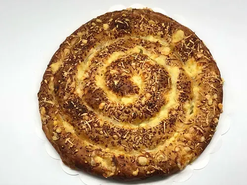 Ensaimada de mermelada de higos con queso Menorca
