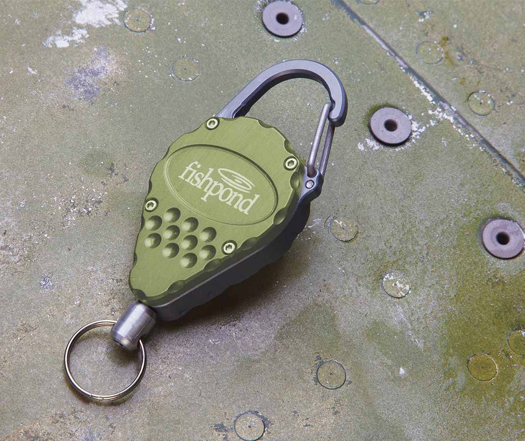 Fishpond Arrowhead Retractor - , Color: Moss