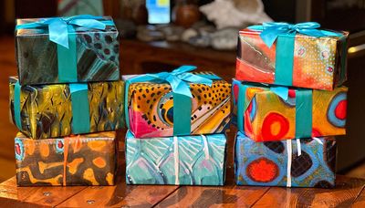 Deyoung Premium Gift Wrap (On Roll)