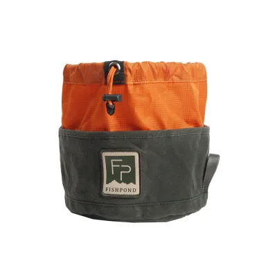 Fishpond Bow Wow Water Travel Bowl - Duskwood