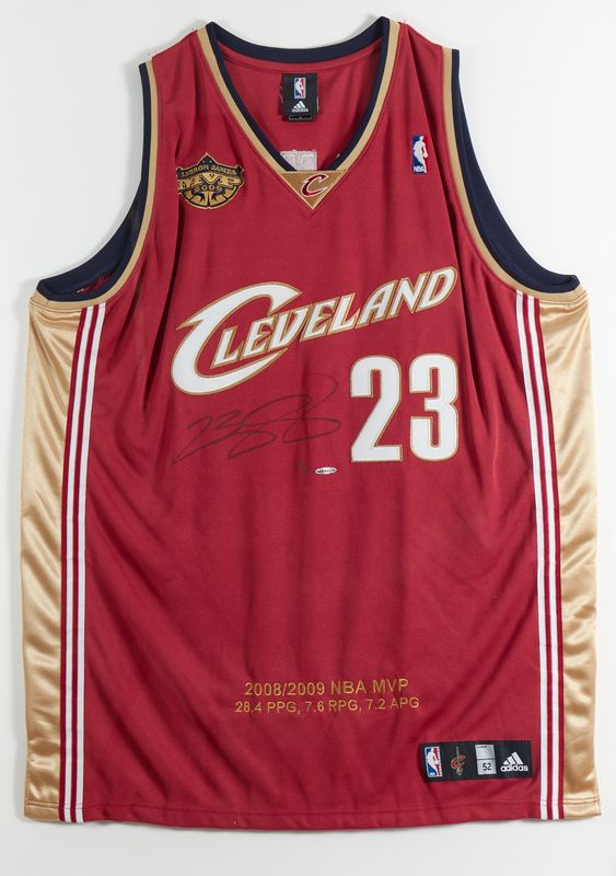Signed Cavaliers Lebron James MVP 2009 Jersey 40/223