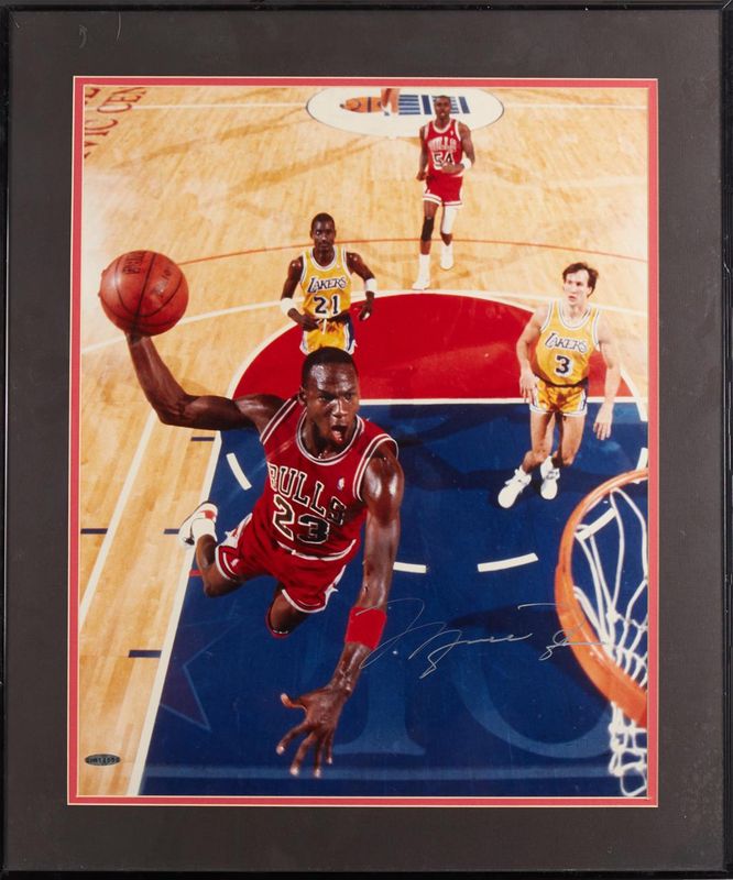 Signed Michael Jordan Chicago Bulls Dunk