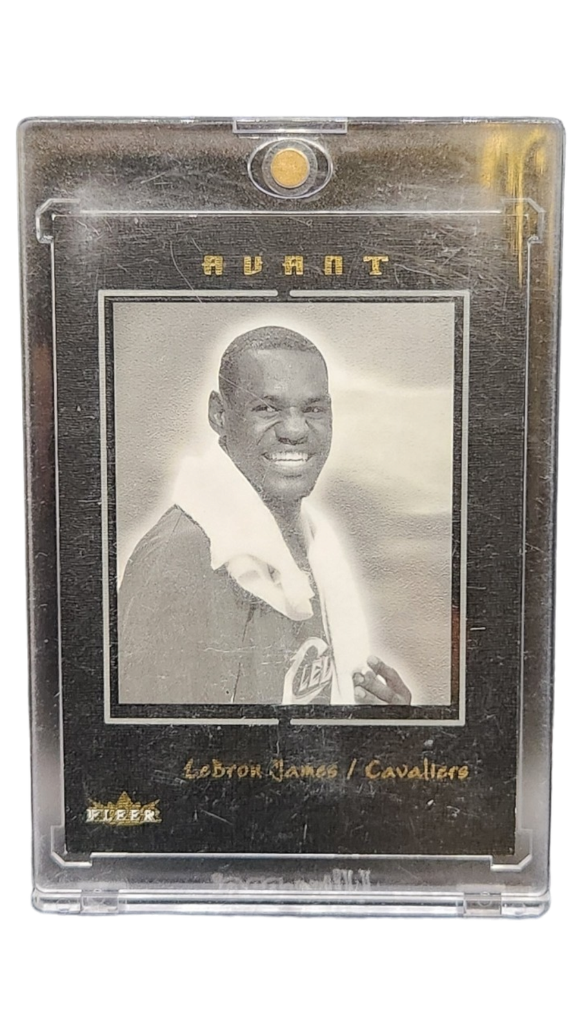 2004 Fleer Skybox NBA Avant Lebron James 50/199