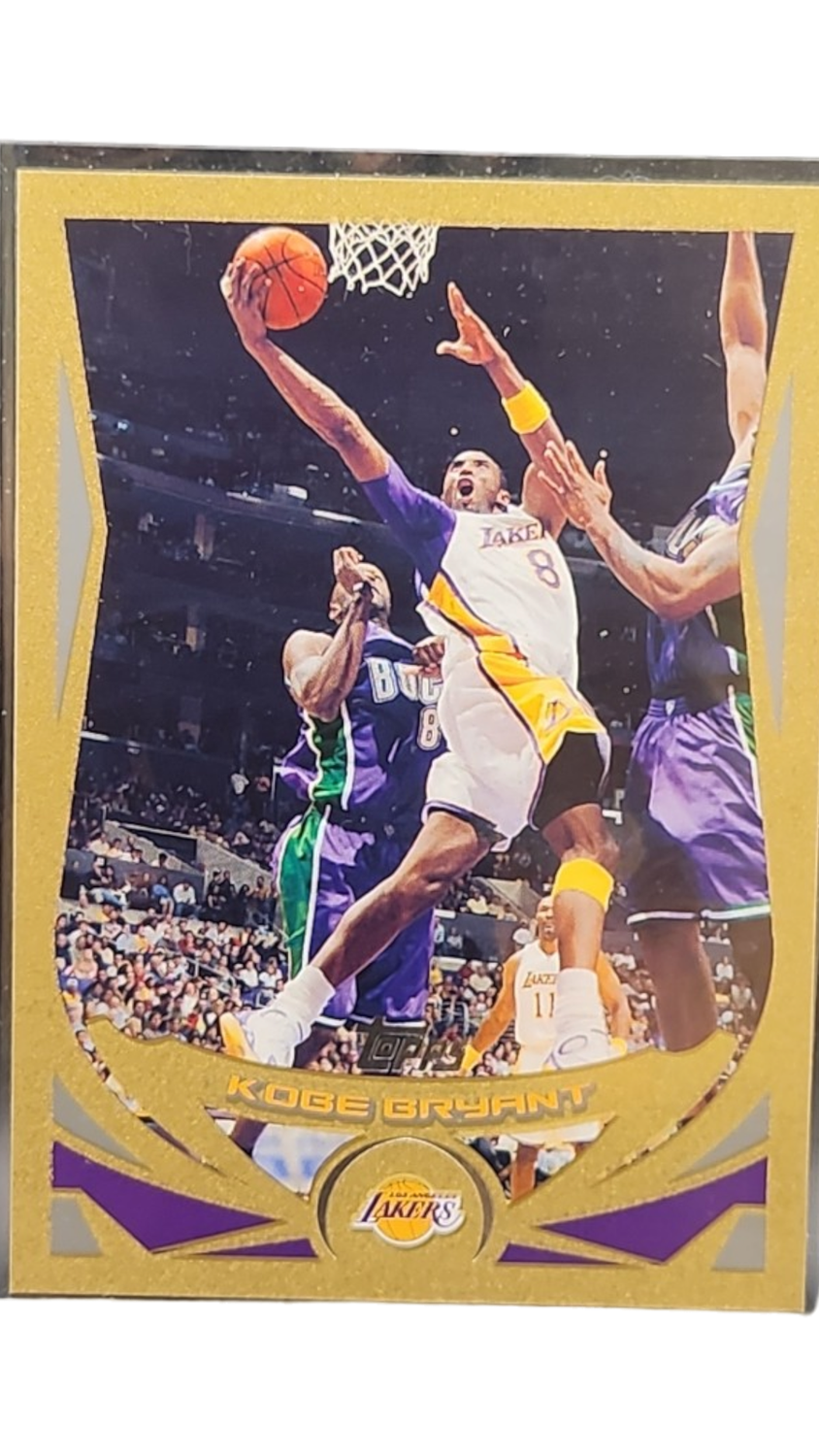 2004 Topps Gold #8 Kobe Bryant 7/98