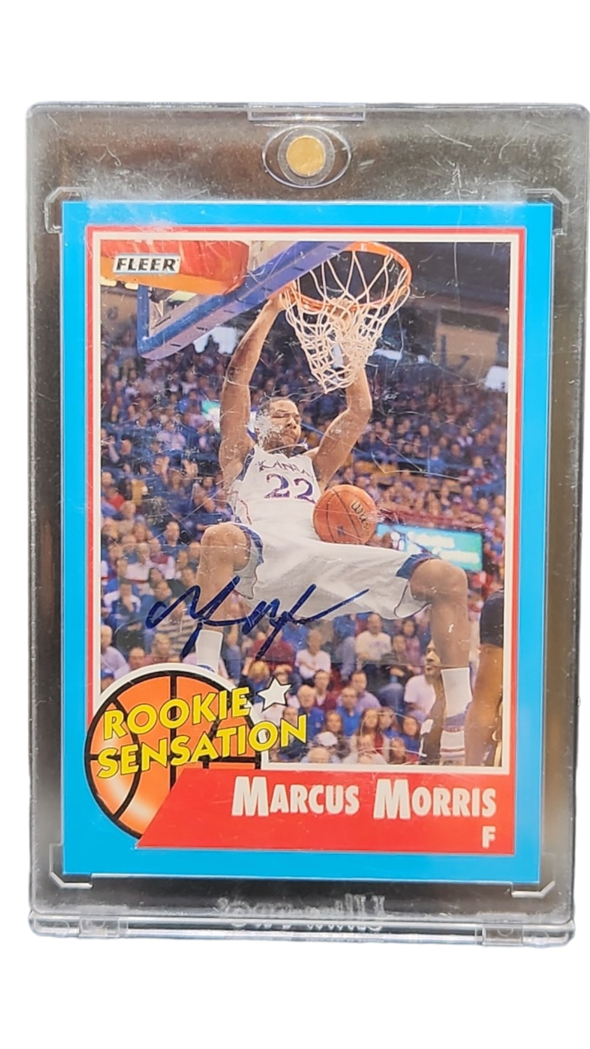 2011-12 Fleer Retro Basketball Marcus Morris Auto 58/83