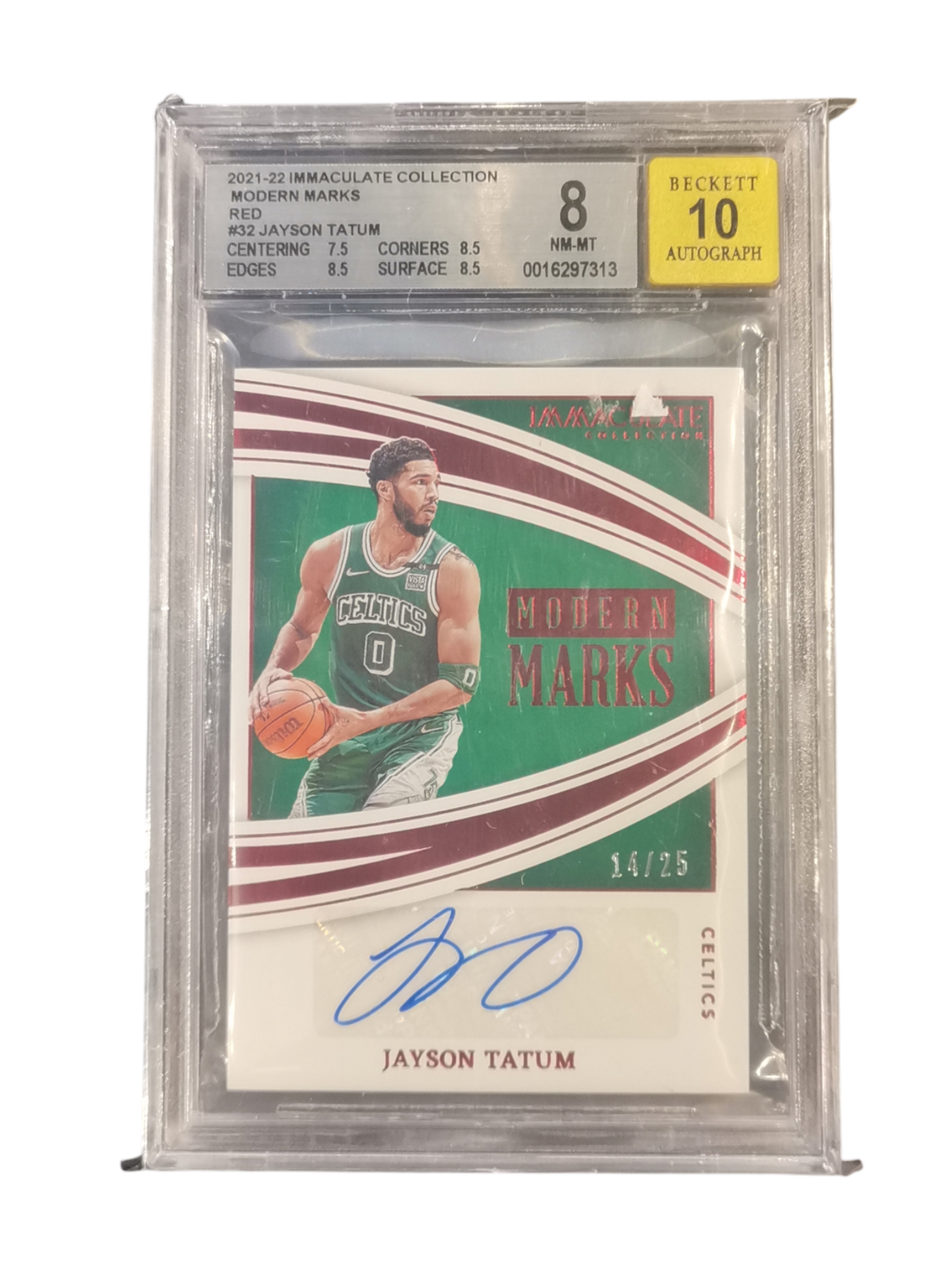 2021-22 Immaculate Collection Modern Marks Red #32 Jayson Tatum 14/25 BGS 8 Auto 10