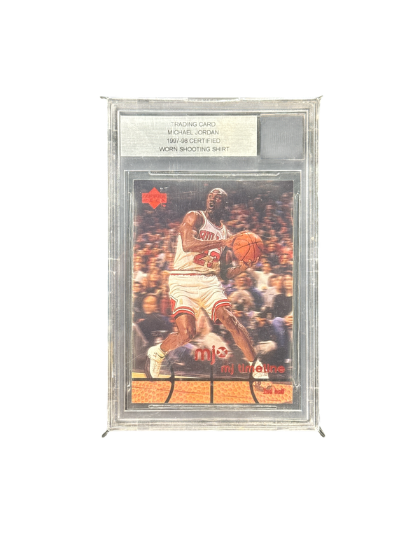 Trading Card Michael Jordan 1997-98 Certified Worn Shooting Shirt