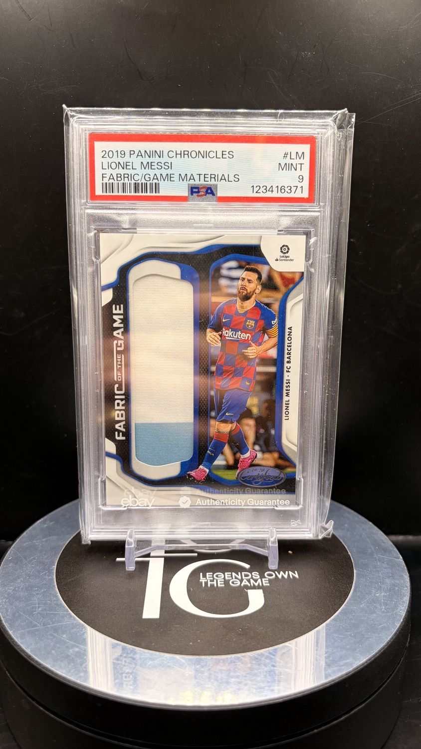2019 Panini Chronicles Lionel Messi Fabric/Game Materials #LM PSA 9