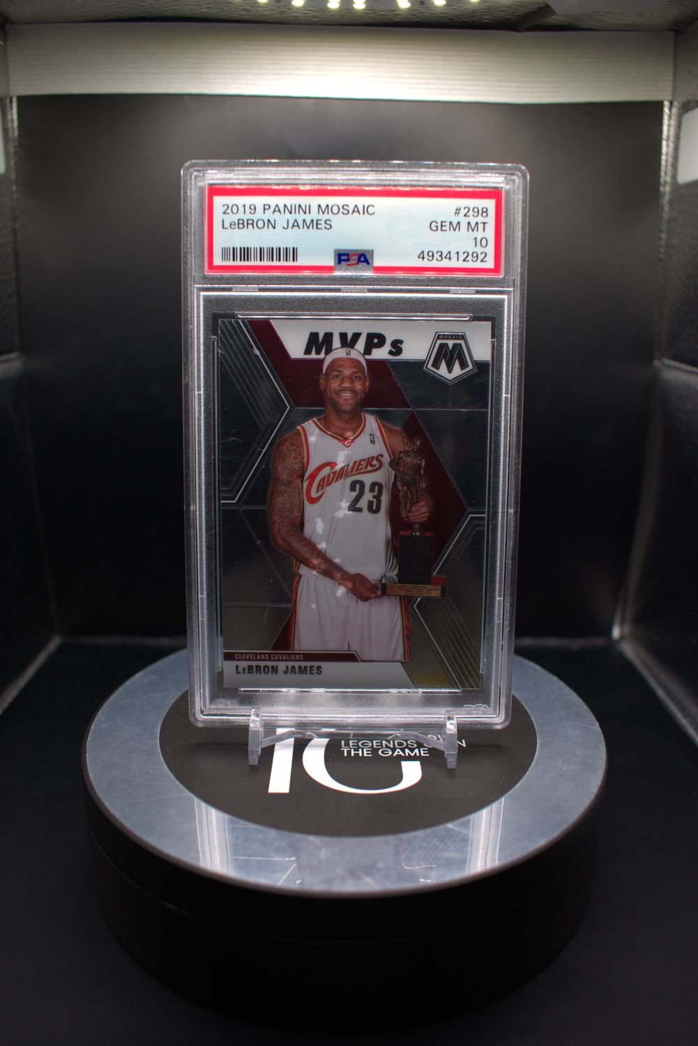 2019 Panini Mosaic LeBron James #298 PSA 10