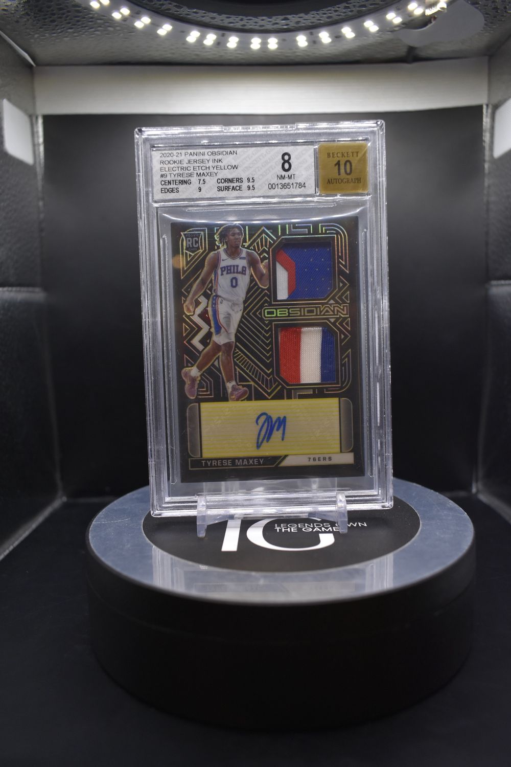 2020-21 Panini Obsidian Rookie Jersey Ink Electric Etch Yellow #9 Tyrese Maxey Auto 10 BGS 8