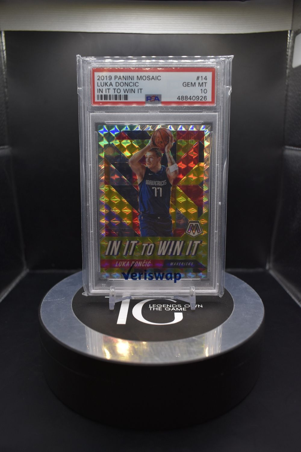 2019 Panini Mosaic Luka Doncic In It To Win It #14 PSA 10
