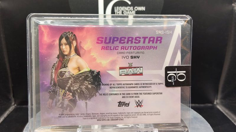 2025 Topps Raw Superstar Iyo Sky Relic Autograph 20/25 #SRS-ISK