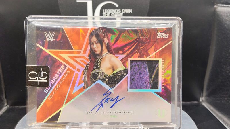 2025 Topps Raw Superstar Iyo Sky Relic Autograph 20/25 #SRS-ISK