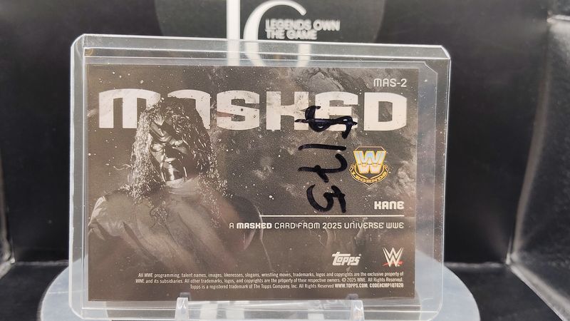2025 Topps Universe WWE Masked #MAS-2