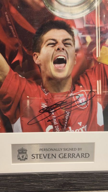 Steven Gerard Signed Poster
