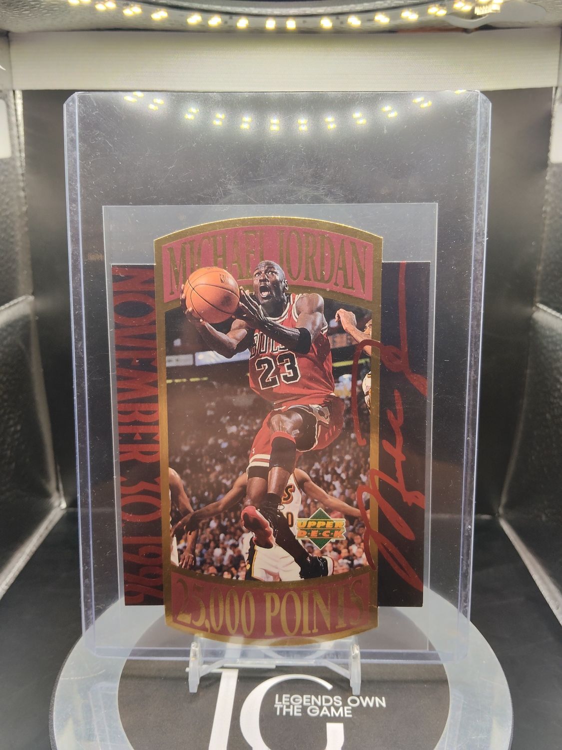 1997 Upper Deck Michael Jordan 25,000 Points Die Cut Jumbo Card