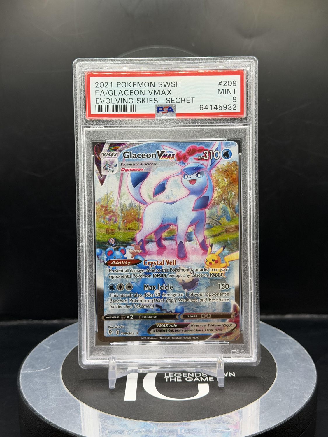 2021 Pokemon SWSH FA/Glaceon Vmax Evolving Skies - Secret #209 PSA 9