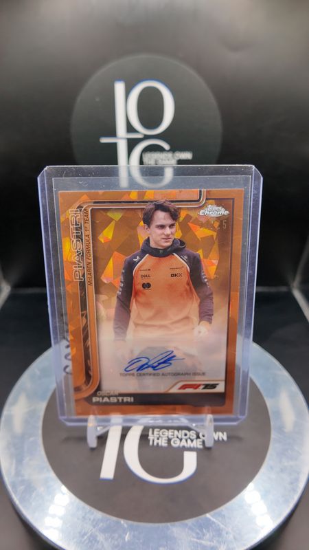 2025 Topps Formula 1 Chrome Autograph Card Oscar Piastri21/25 #CAC-PIA