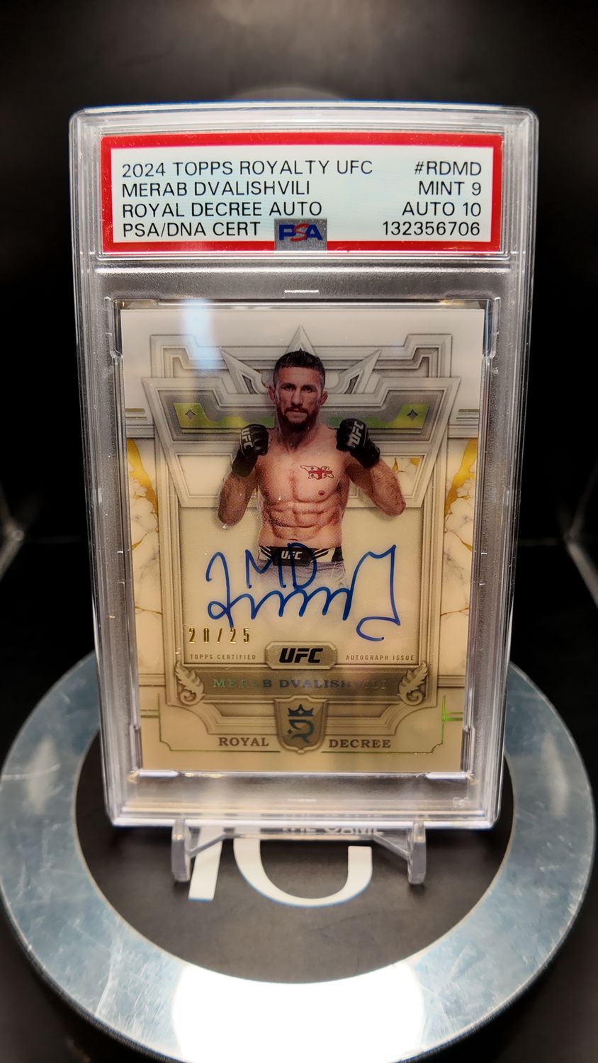2024 Topps Royalty UFC Merab Dvalishvili Royal Decree Auto PSA/DNA Cert #RDMD 20/25 PSA 9 Auto 10