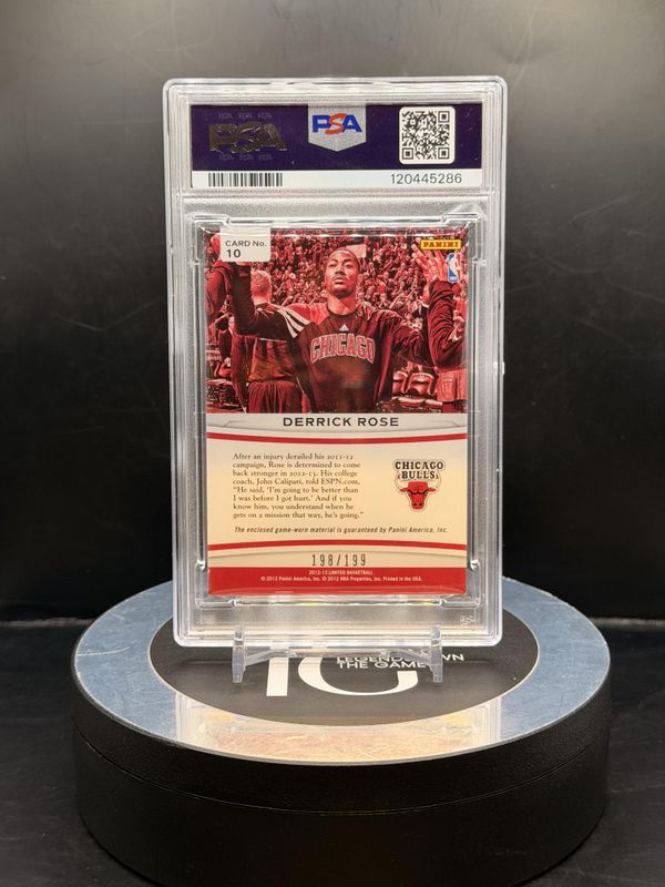 2012 Panini Limited Derrick Rose Center Stage #10 PSA 7
