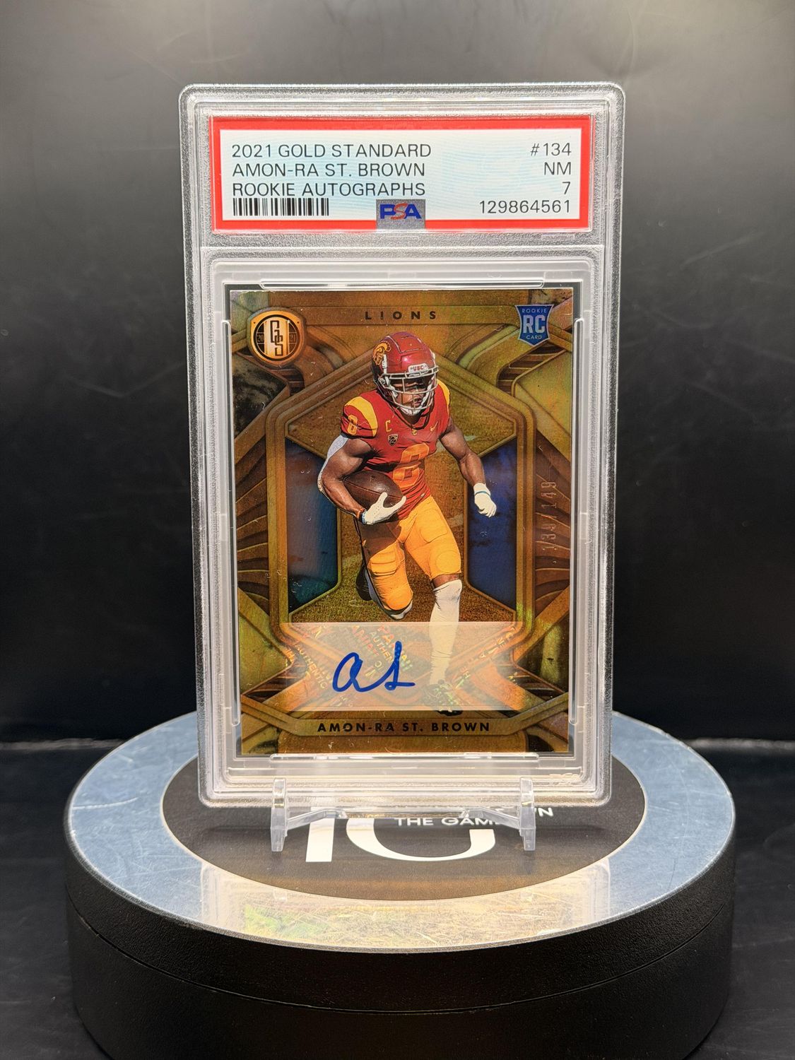 2021 Gold Standard Amon-Ra St. Brown Rookiw Autographs #134 PSA 7