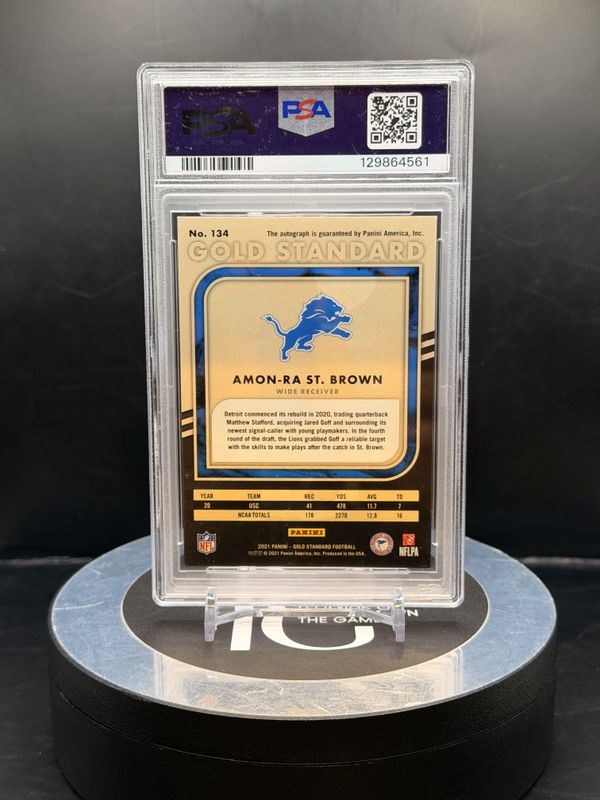 2021 Gold Standard Amon-Ra St. Brown Rookiw Autographs #134 PSA 7