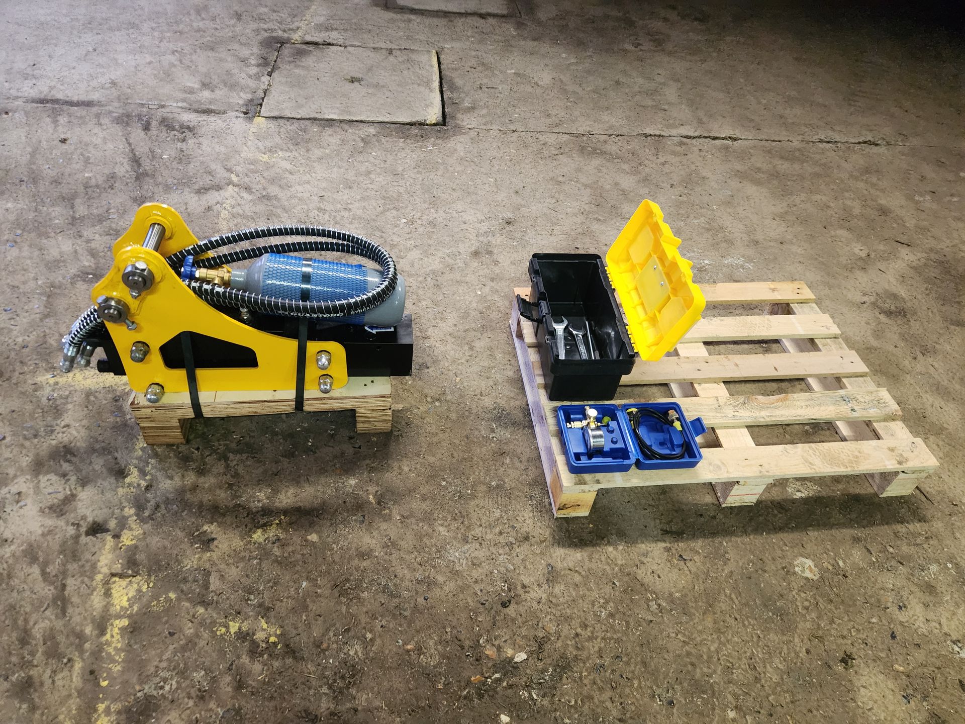 Brise roche pour mini pelle