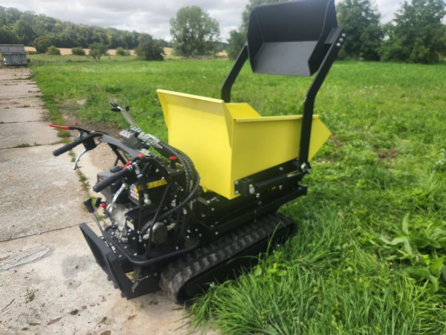 Dumper D50HT avec Benne élévatrice ciseaux