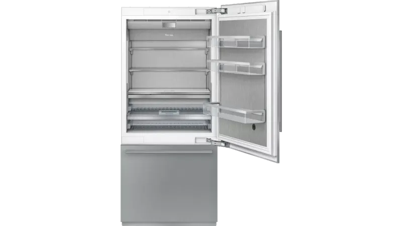 36&quot; 2 Door Bottom Mount Freezer  with flat panels pre-installed with NEW Masterpiece handles, -  Stainless Steel Interior - Home Connect™