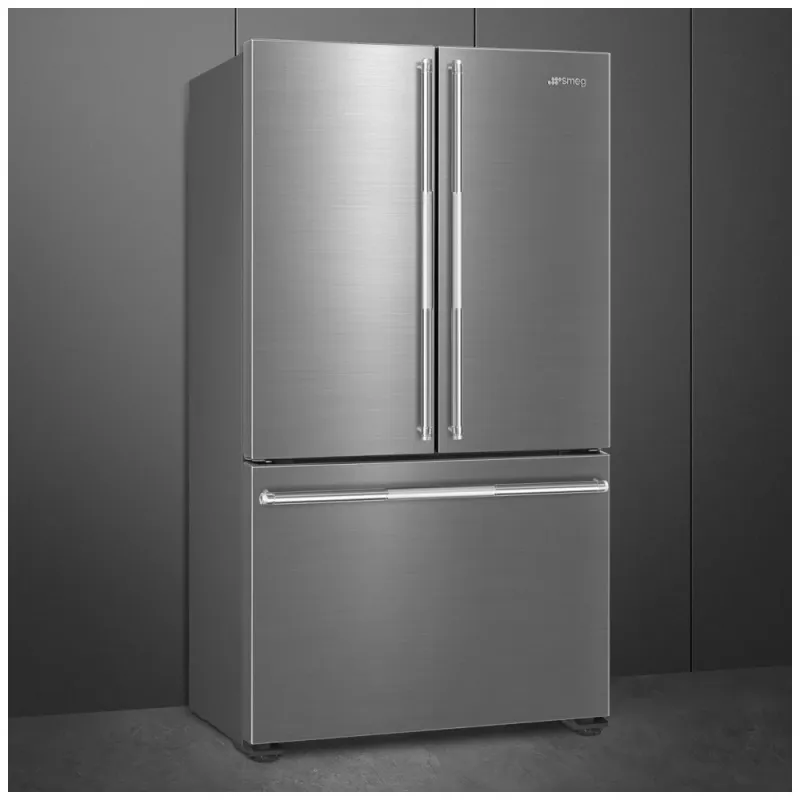 SMEG 36&quot; French Door Fridge with Auto Ice &amp; Internal Water
