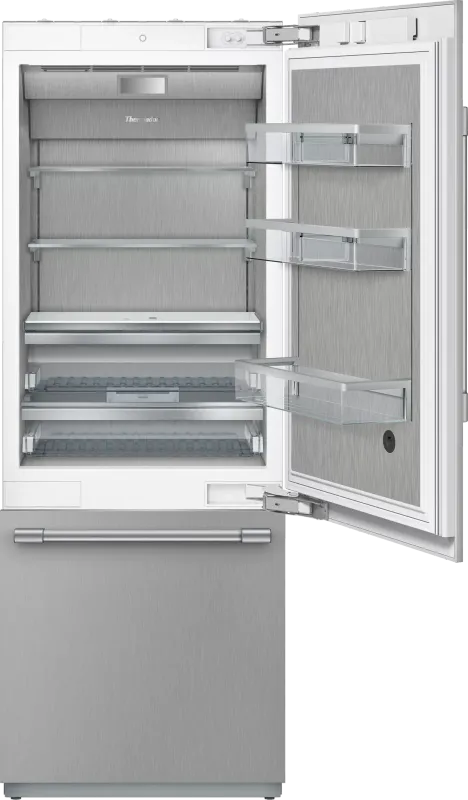 THERMADOR 30" 2 Door Bottom-Mount Freezer with pre-installed flat panels with NEW Pro handles - Refrigerator door swing reversible