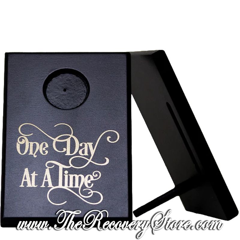 4x6 Single Medallion Wood Plaque - ODAT Vertical Black