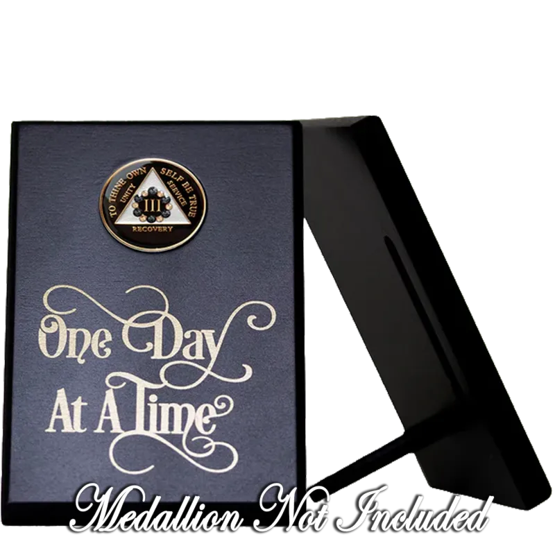 4x6 Single Medallion Wood Plaque - ODAT Vertical Black