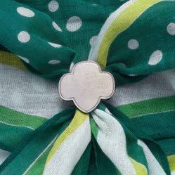 Trefoil Scarf Slider - Silver