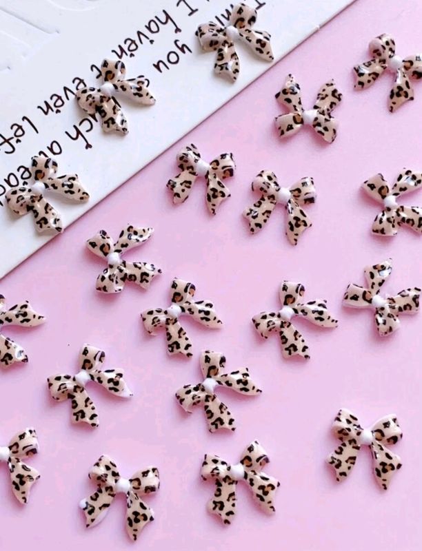 30pcs Leopard Print Bows