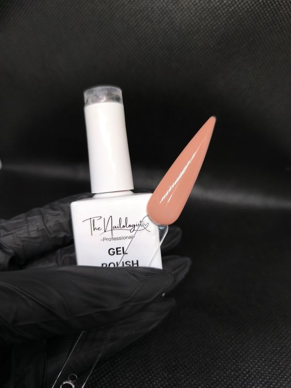 Perfect Nude (a53)
